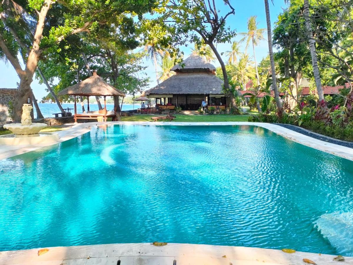 Gaia-Oasis Beach Resort Tejakula Exterior photo